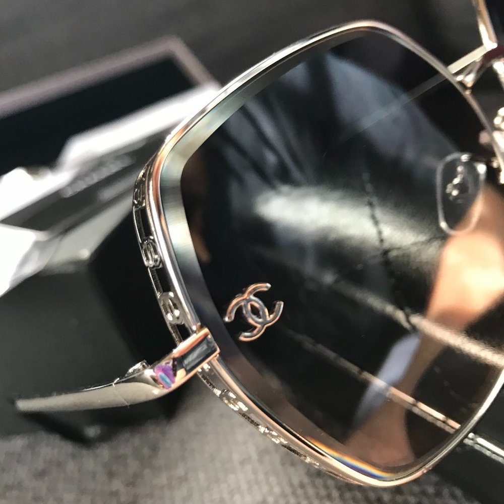 New Chanel Sunglasses (Luxottica) Pale Gold